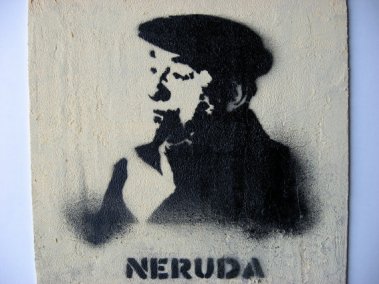 প্রাপ্তিসূত্র - https://www.etsy.com/listing/74528800/pablo-neruda-stencil-portrait-on-mixed